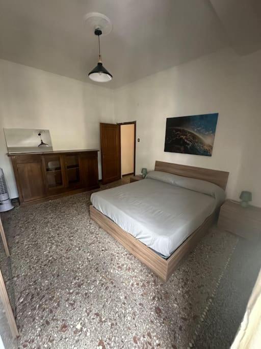 Metro C - Centocelle Ampio Appartamento Con Tre Camere Da Letto 罗马 外观 照片